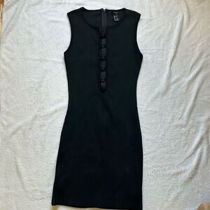 Forever 21 Size S sleeveless mini dress with a close fit